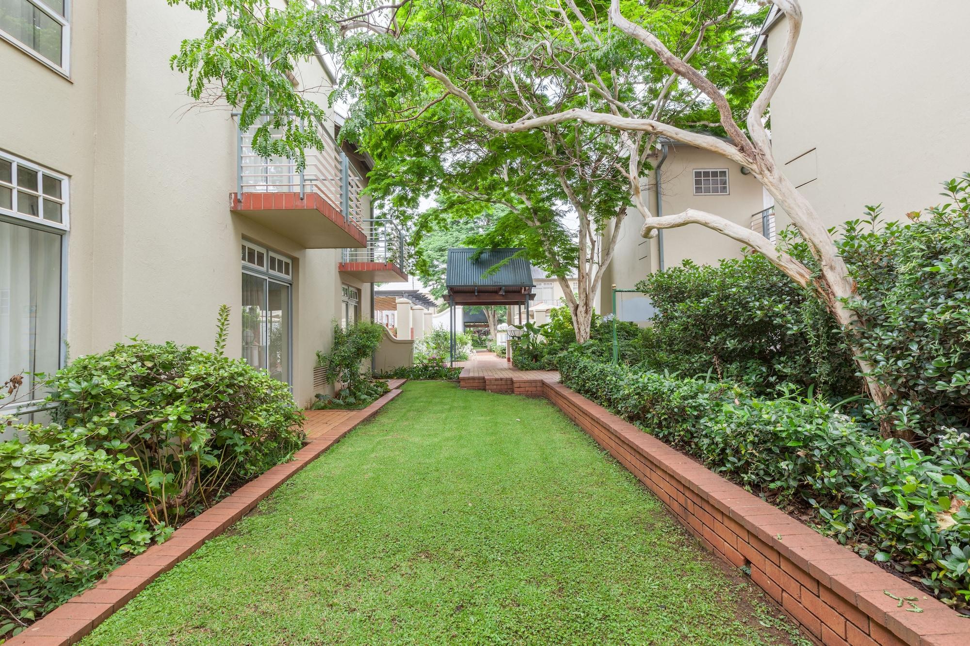 Courtyard Hotel Arcadia Pretoria-Noord Exteriér fotografie